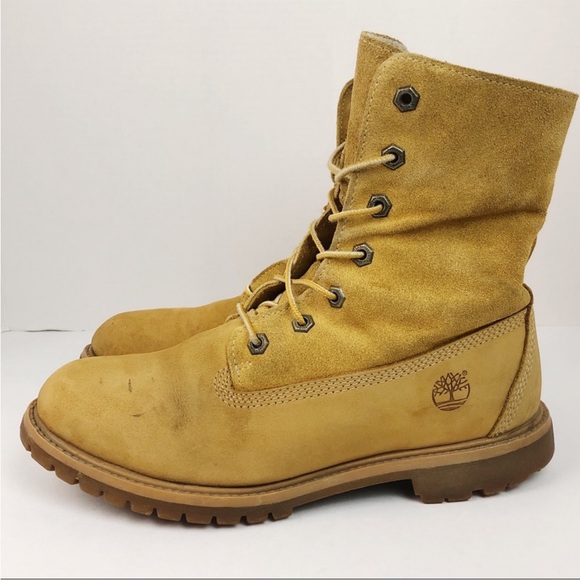 Timberland Boots - Picture 2 of 10